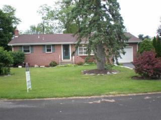 103 Marbeth Ave, Carlisle, PA 17013-1626