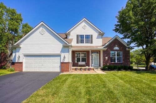 3180 Guffey Dr, Darbydale, OH 43123-8249