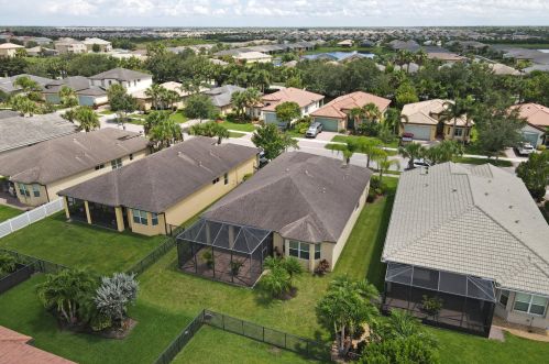 11964 Crestwood Cir, Port Saint Lucie FL  34987-2738 exterior