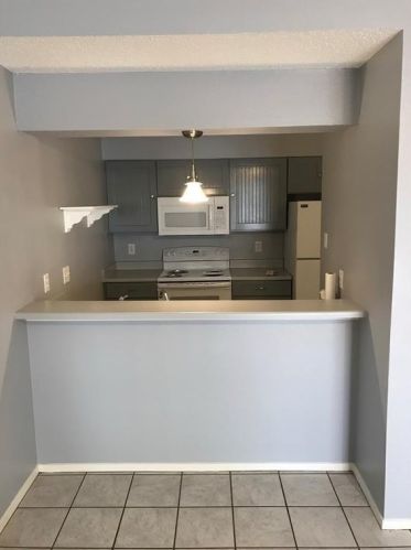 7127 Holiday Dr, Galveston TX  77550-3032 exterior