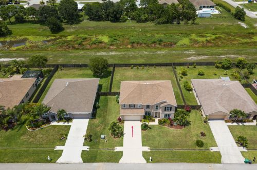 5835 Drill Ct, Fort Pierce, FL 34986-4646