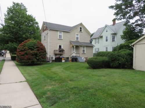 34 Beech St, Dover, NJ 07801-2802