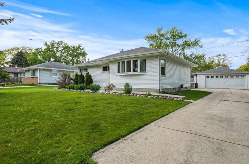 5412 Greenwood Ter, Milwaukee WI  53223-4819 exterior