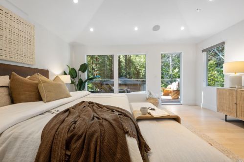 249 Blithedale Ave, Mill Valley CA  94941-2052 exterior