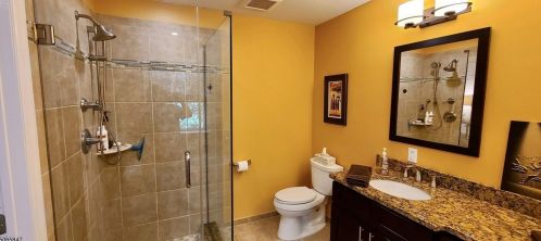 29 Greenbrook Dr, Bloomfield NJ  07003-2880 exterior