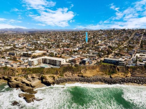 4862 Santa Cruz Ave, San Diego, CA 92107-3309