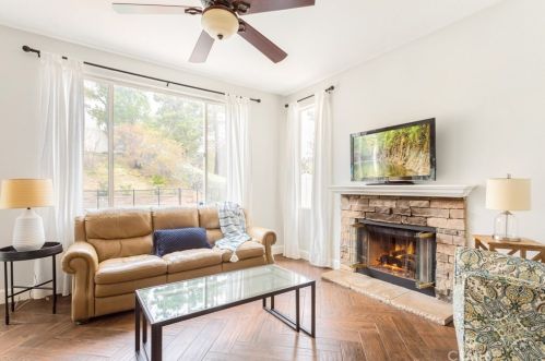 32290 Calle Avella, Temecula CA  92592-3860 exterior