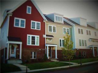 1315 Village Ln, Bridgeville, PA 15017-2191