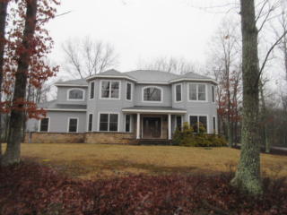 204 Withywindle Way, Bushkill, PA 18371-9473