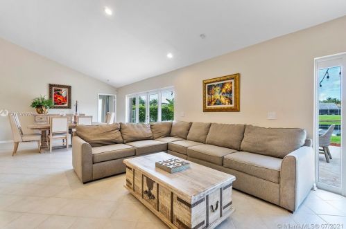 16255 10 St, Hollywood FL  33024-4410 exterior