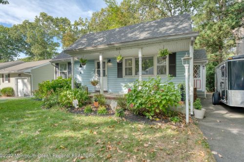 515 Glenmere Ave, Wall Township, NJ 07753-5610