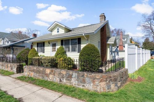 334 5th Ave, New Rochelle, NY 10801