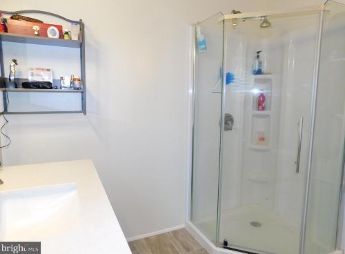 35395 Dannys Dr, Laurel DE  19956-3311 exterior