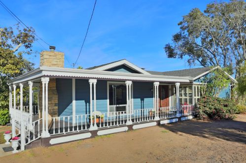 3059 Sea Clf, Santa Barbara, CA 93109-1001