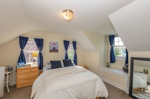 1385 Old Shipyard Ln, Southold NY  11971-1539 exterior