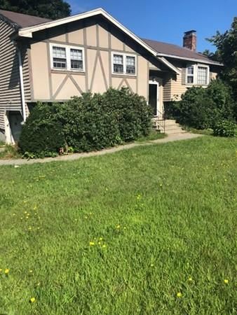 12 Eastview Ave, Billerica, MA 01821-1103