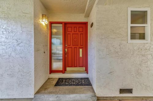 551 Tyndall St, Los Altos, CA 94022-3920