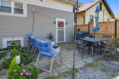 1045 Lyons St, Hammond IN  46320-2619 exterior