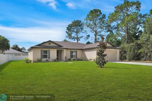 1214 Bellevue Ave, Fort Pierce, FL 34953-1207
