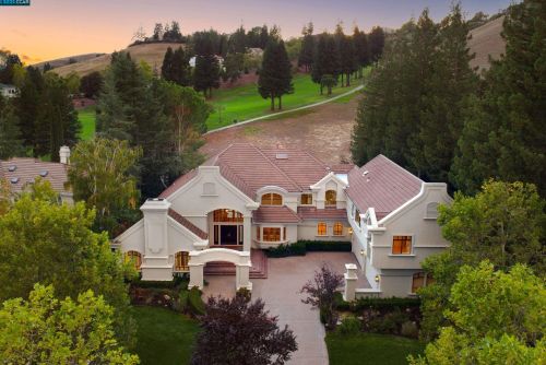 5408 Blackhawk Dr, Danville, CA 94506-6067