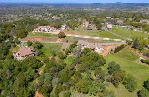 951 Crystal Oak Pl, Newcastle CA  95658-9405 exterior