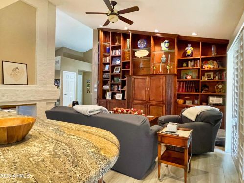 10556 Bella Vis Dr, Scottsdale AZ 85258-5761 exterior