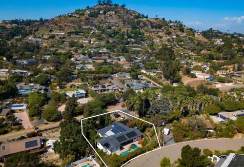 4475 Conrad Dr, La Mesa CA  91941-6861 exterior