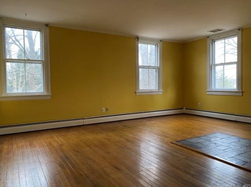 21 Amenia Rd, West Woods, CT 06069-2242