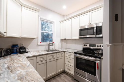 144 Wentworth Ave, Providence RI  02905-2706 exterior