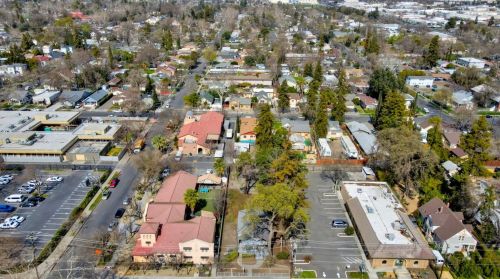 913 Court St, Woodland CA  95695-3520 exterior