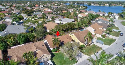 12981 Blue Lake Dr, West Palm Beach, FL 33414-7942