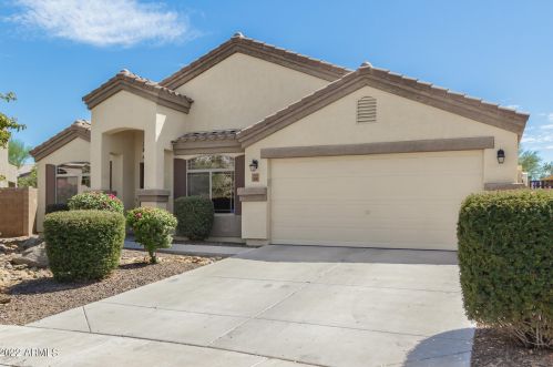 2540 Electra Ln, Phoenix AZ  85024-5229 exterior