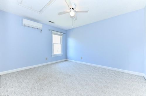 3206 Cardinal Ridge Dr, Greensboro NC  27410-8250 exterior