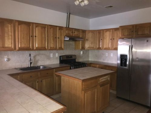 1104 Avenue C, Bayonne NJ  07002-3360 exterior