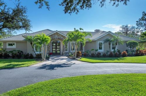 6610 Sable Ridge Ln, Naples FL  34109-0526 exterior