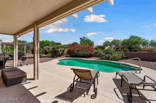 19413 Desert Mesa Dr, Sun City, AZ 85374-5116