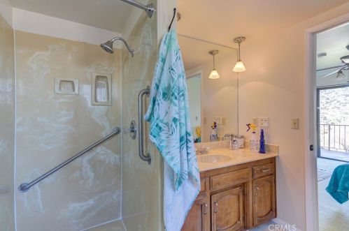 5089 Meadow Lark Ln, Lake Nacimiento CA  93446-4261 exterior