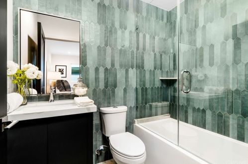 5465 Saloma Ave, Van Nuys CA  91411-3643 exterior