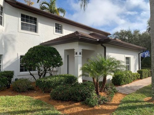 4455 Dover Ct, Naples FL  34105-6642 exterior