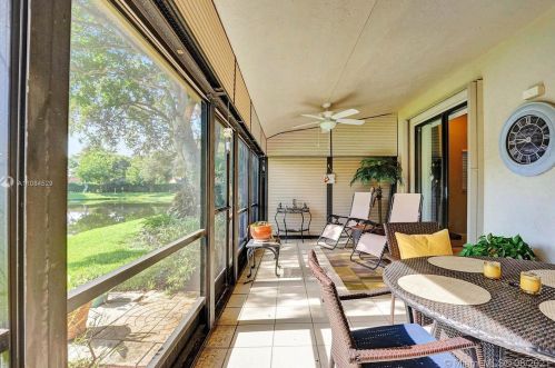 8460 Leeway Ln, Boynton Beach, FL 33436-1541