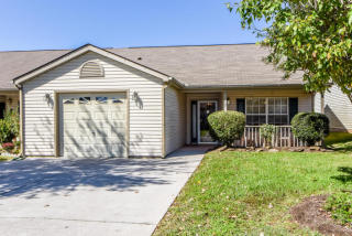 619 Ravencrest Dr, Maryville, TN 37801-3547