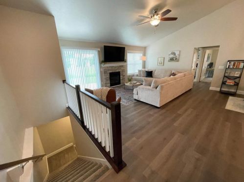 1372 Primrose Ln, Fond Du Lac WI  54935-1879 exterior