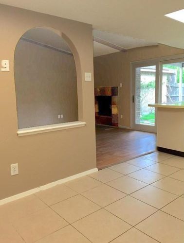 1409 Glacier Dr, Plano TX  75023-7301 exterior