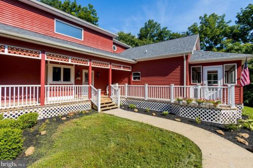 3 Cross Trl, Charnita, PA 17320-8226