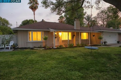 34 Vivian Dr, Concord, CA 94523-3047
