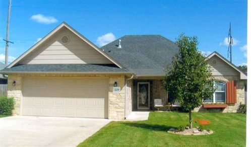 229 Kody Ct, Stillwater, OK 74075-8278