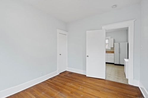 143 Chatterton Pkwy, White Plains NY  10606-2242 exterior