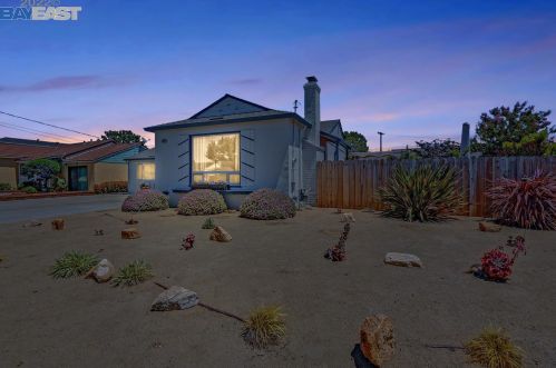 15268 Wiley St, San Leandro, CA 94579-1556