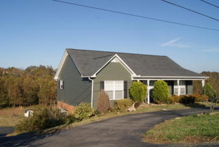 1743 Bouton Dr, Cookeville TN  38501-9497 exterior