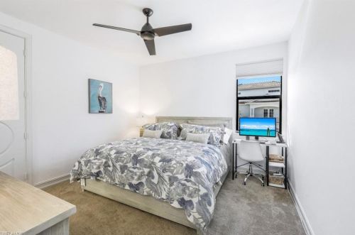 350 Gumbo Limbo Ln, Marco Island FL  34145-1865 exterior